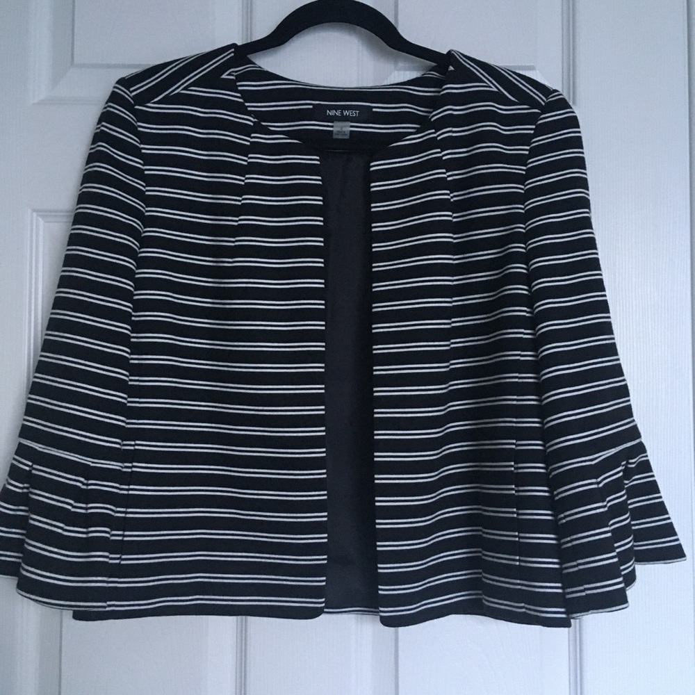Nine West striped open front blazer size 8